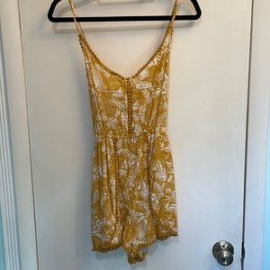Cute summery tank top romper!